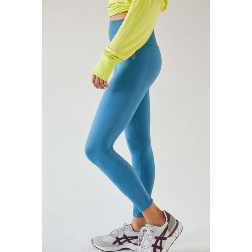 FREE PEOPLE FP Movement High-Rise Free Throw Leggings Size S NWT - Picture 6 of 16